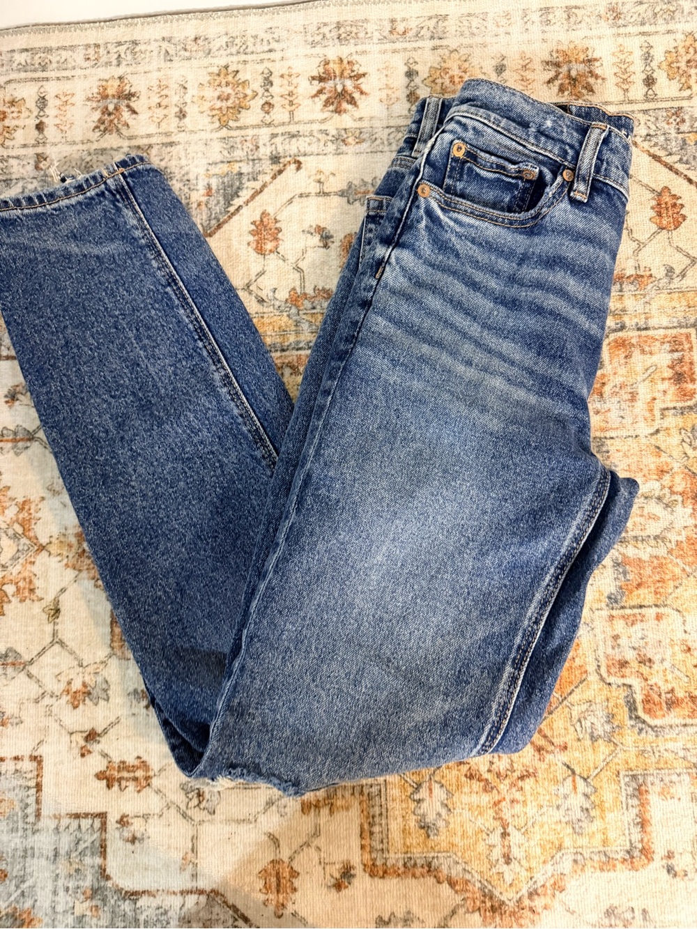 American Eagle Super High Rise Straight Jeans
